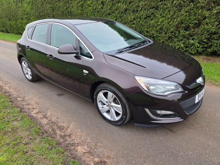 2014 Vauxhall Astra 1.6i 16V SRi 5dr HATCHBACK Petrol Manual