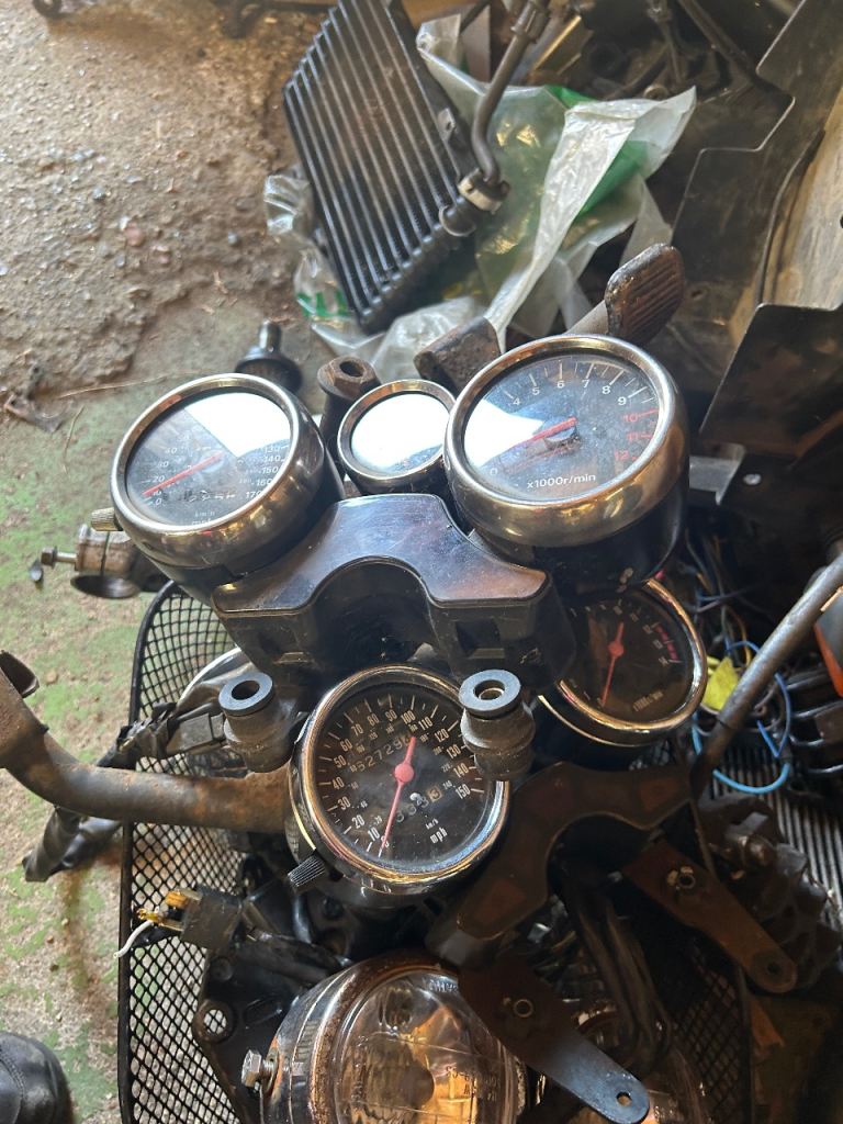 Suzuki bandit parts