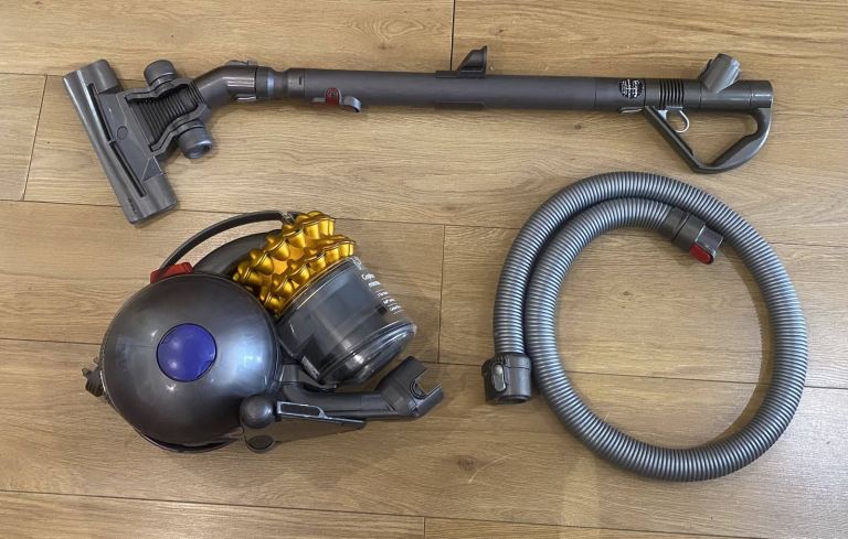 Dyson DC47 Vacuum Cleaner – Good Working Condition
