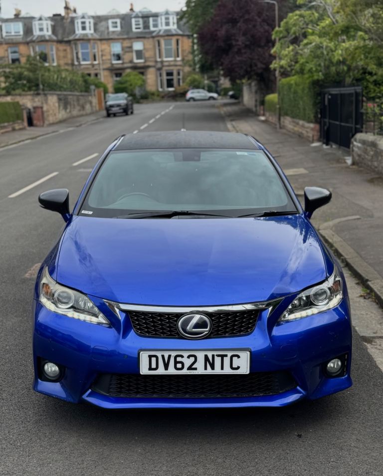 Lexus, CT200h F sports (2012)