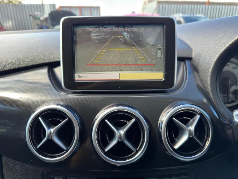 2025 Mercedes-Benz MISC 1.6 B180 BLUEFFICIENCY MPV PETROL Automatic