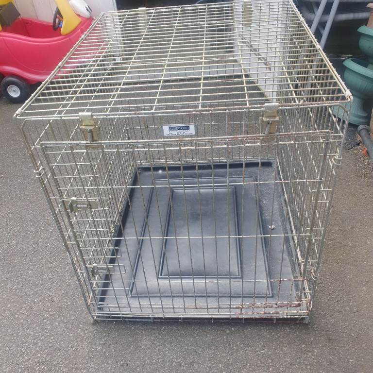 Rockwood HD Dog Cage With Tray & Spring Loaded Clips , 32 x 26 x 25 inches , Decent Condition 