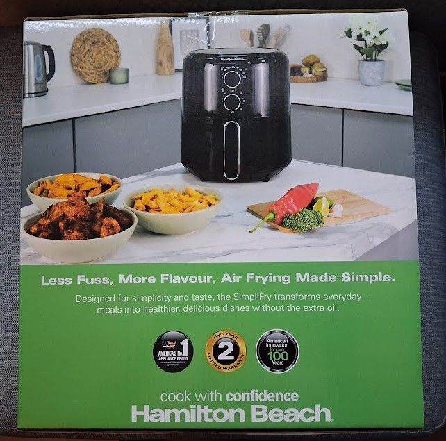 Large Air Fryer by Hamilton Beach NEW & BOXED.