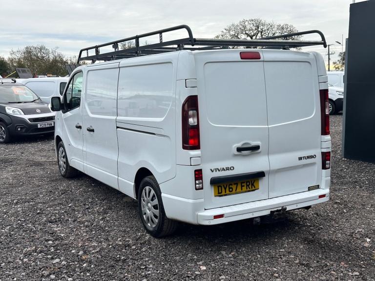 2017 Vauxhall Vivaro 1.6 CDTi 2900 BiTurbo ecoTEC Sportive L2 H1 Euro 6 (s/s) 5dr PANEL VAN Diese...