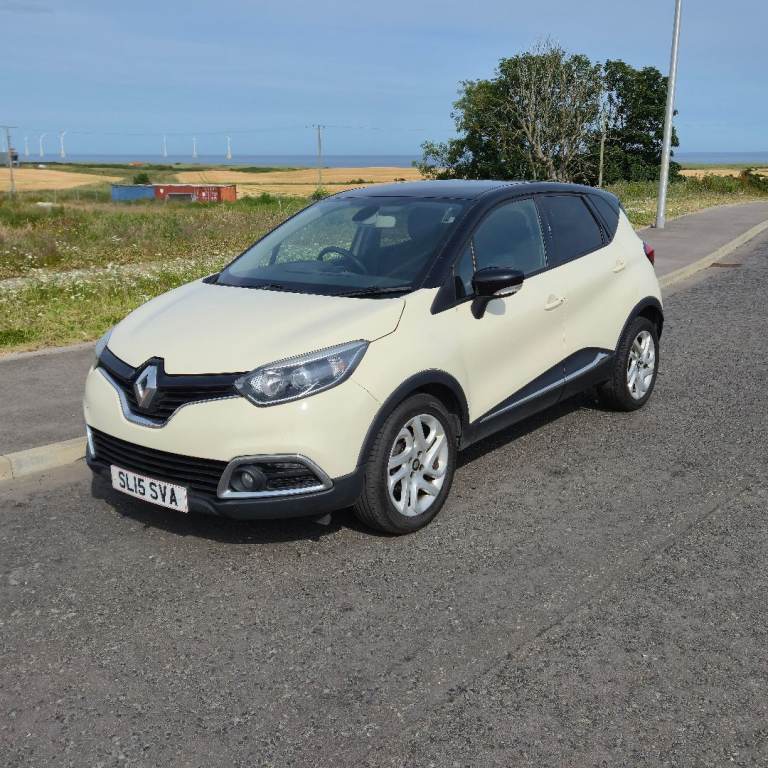 Renault, CAPTUR, Hatchback, 2015, Manual, 1461 (cc), 5 doors