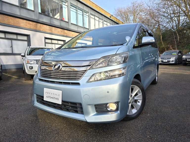 TOYOTA VELLFIRE RARE LIGHT BLUE BUSINESS EDITION 3.5 V6 AUTO PETROL ULEZ COMP