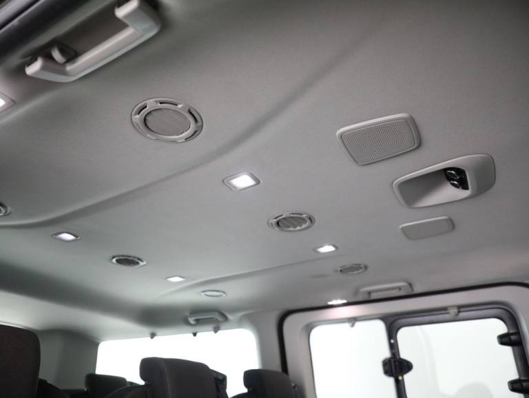 2022 Ford Tourneo Custom 2.0 EcoBlue 130ps Low Roof 8 Seater Titanium MPV DIESEL Manual