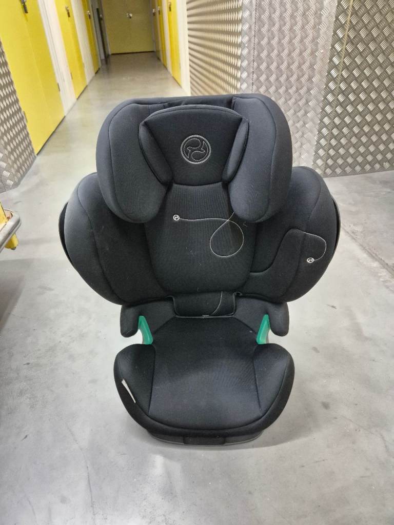 CYBEX Solution G i-Fix High Back Booster Car Seat – Deep Black