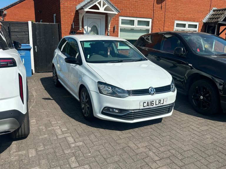 2016 Volkswagen Polo