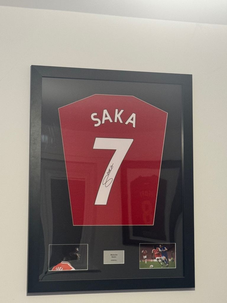 Bukayo saka signed arsenal shirt framed 