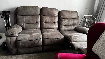 3+2 Grey Recliner Sofa Suite | Super Comfortable