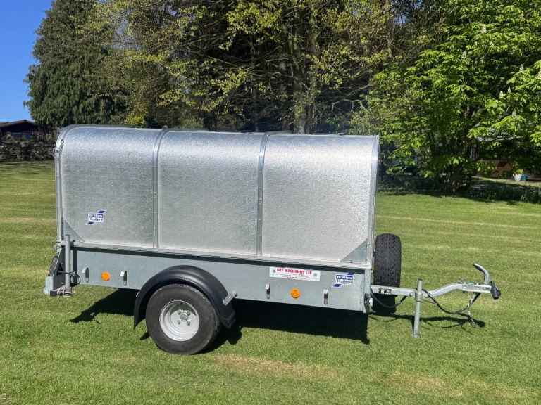 Ifor Williams p7e livestock trailer