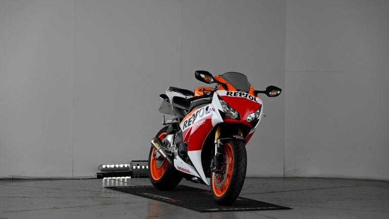 2016 Honda CBR1000RR Fireblade 1000 Super Sports Petrol Manual