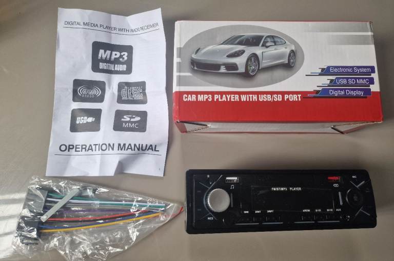 Single DIN Car Stereo DUAL USB/AUX/BLUETOOTH