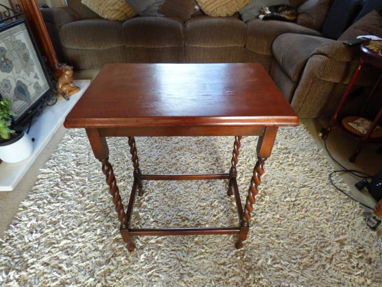 Antique Edwardian Mahogany Barley Twist Side Coffee/Sewing Table