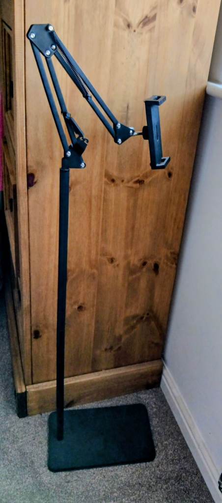 Black Floor Stand for Tablet/Phone - Adjustable Arm 