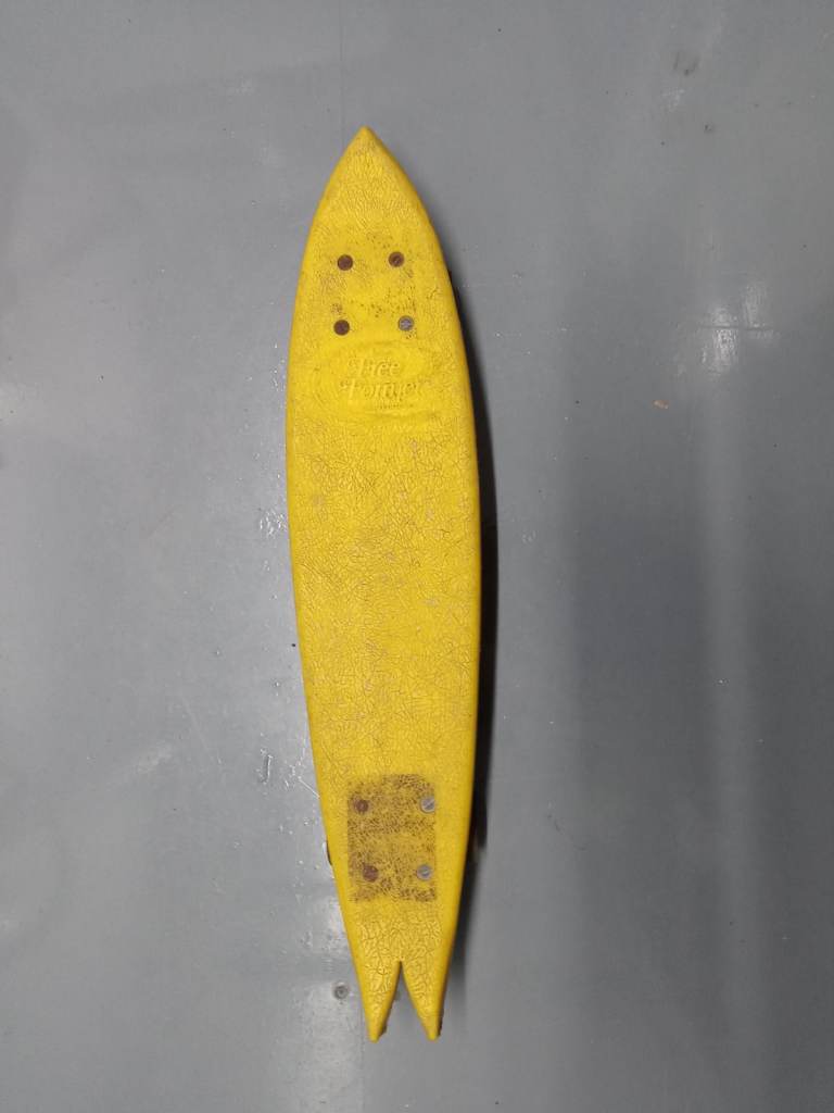 Vintage Free Former Yellow Full size skateboard Fishtail 