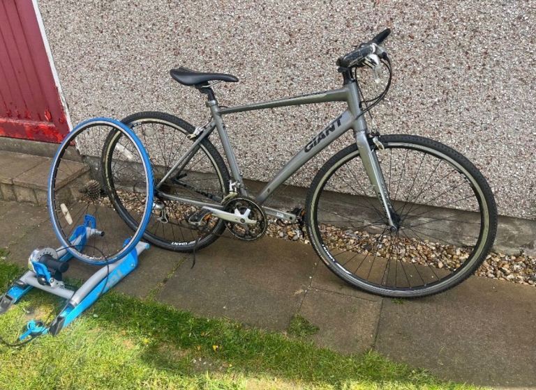 Medium ‘Giant Rapid’ lightweight bike. Delivery may be available for fuel cost