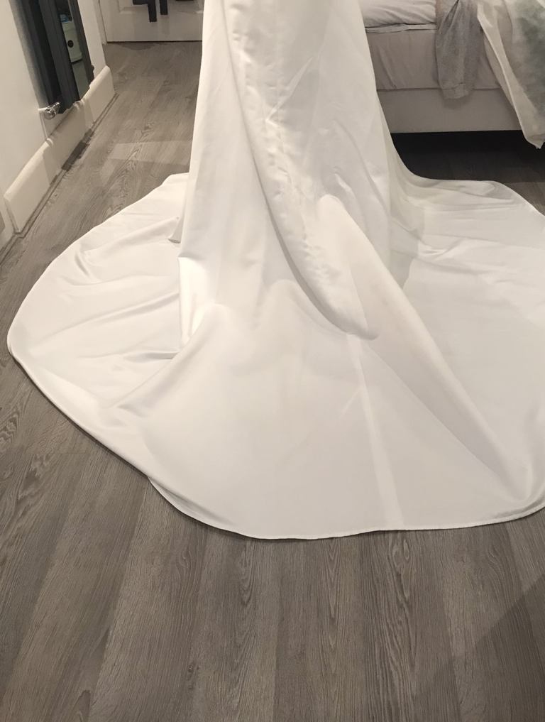 Ivory wedding dress size8/10