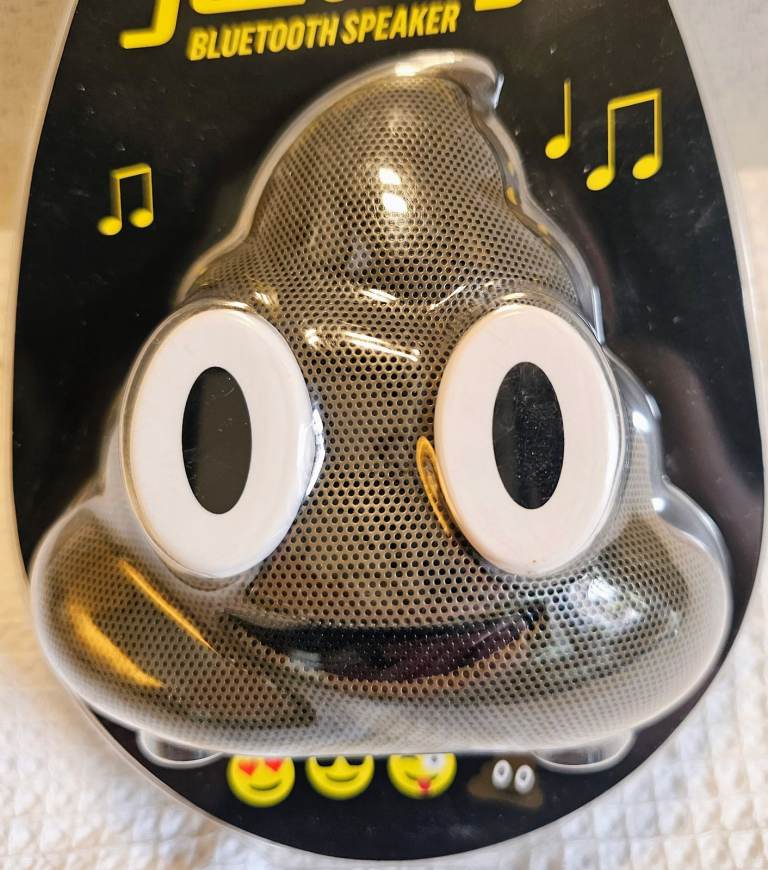 💩 Brand New & Unused! Quirky Poo JAMOJI Bluetooth Speaker 💩
