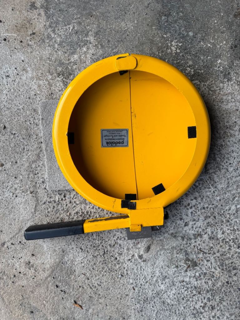 Car steering wheel lock