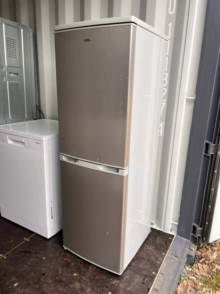 Small Fridge Freezer - Logik (Delivery Available) Product ID:610