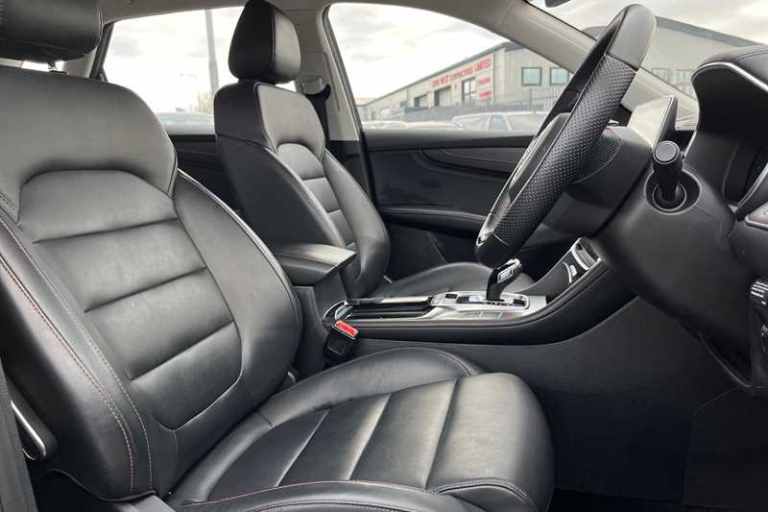 2023 MG MG HS 1.5 T-GDI 16.6kWh SE SUV 5dr Petrol Plug-in Hybrid Auto Euro 6 (s/s) (258 p SUV Hyb...