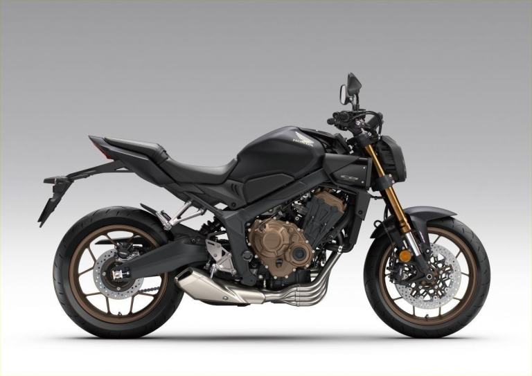 2026 HONDA CB650R E-CLUTCH