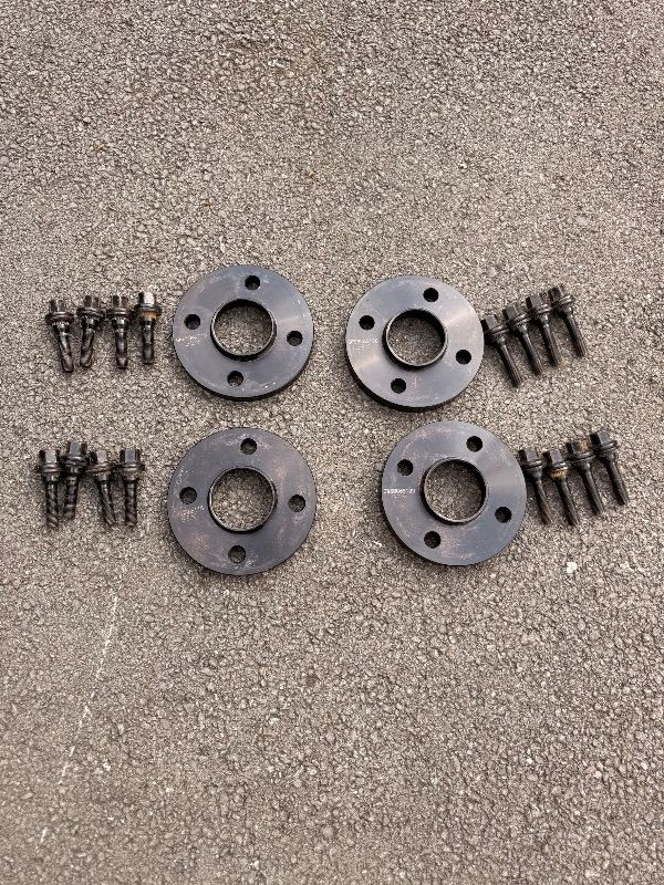 Set of 4 wheel spacers Peugeot Citroen 4x108 15mm 20mm with bolts 