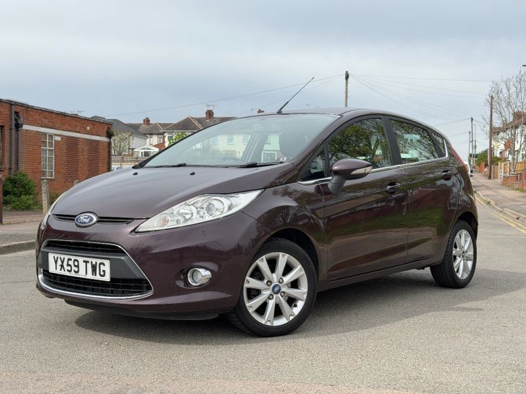 Ford, FIESTA, Hatchback, 2010, Manual, 1388 (cc), 5 doors