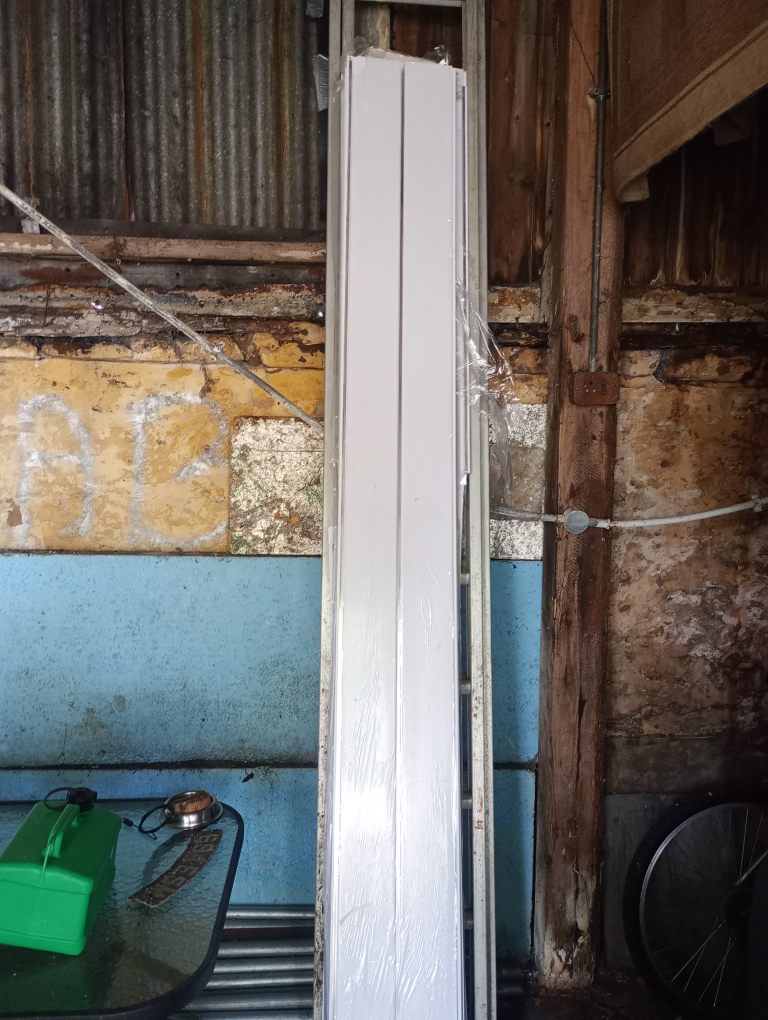 UPVC CEILING BOARD X 6 FIRESALE.!! REDUCED.!!