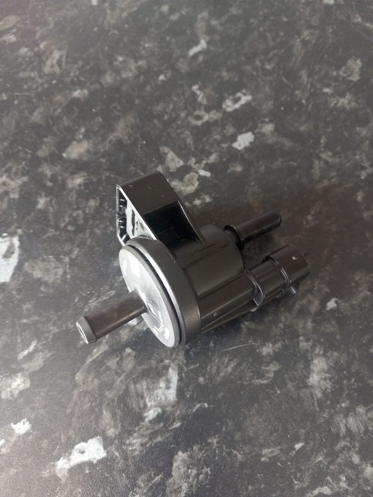 Genuine Vauxhall Bosch evap valve new
