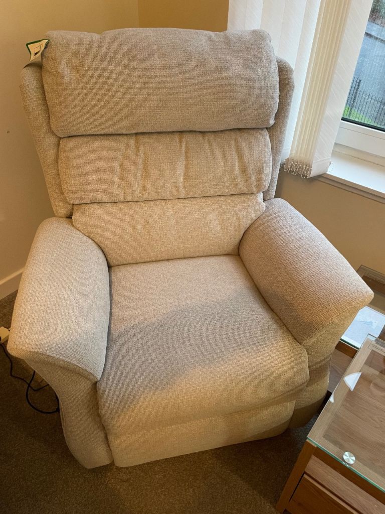 image for Riser/recliner chair 