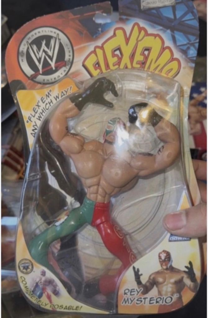 WWE FLEX EM REY MYSTERIO FIGURE BOXED 