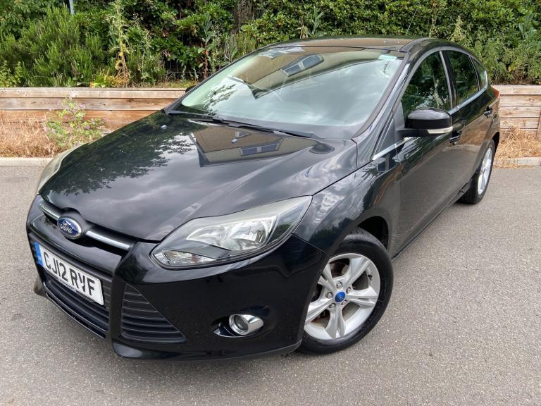 2012 Ford Focus 1.6 Zetec Hatchback 5dr Petrol Powershift Euro 5 (125 ps)