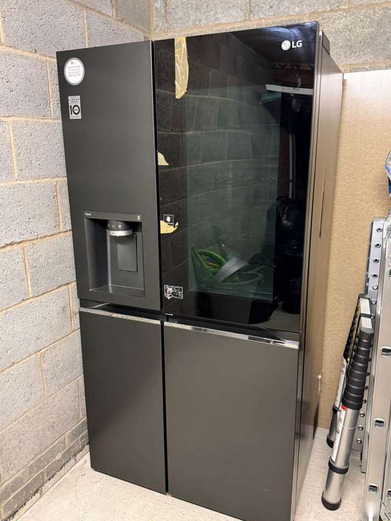 LG GSXV90MCAE 635L American Fridge Freezer