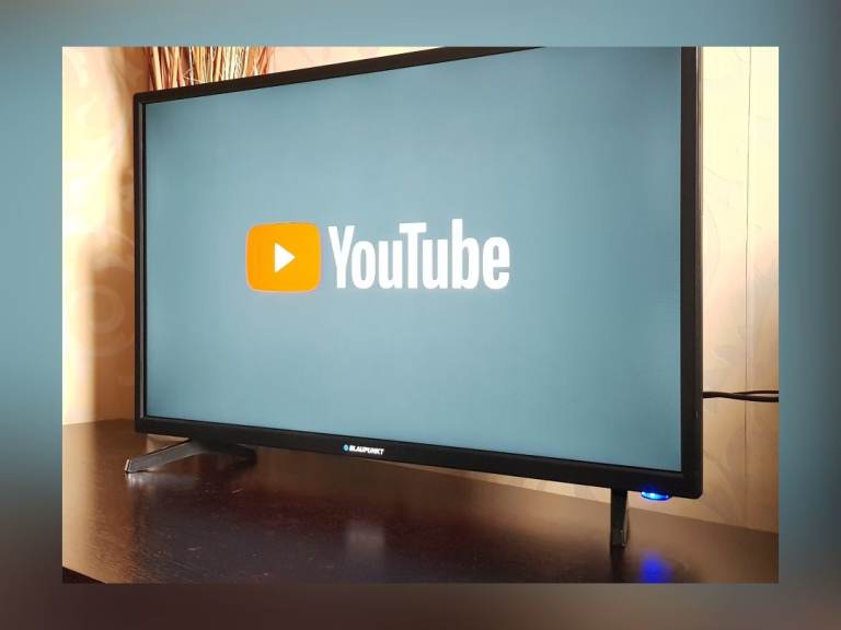 32 Smart Netflix LED TV - YouTube Prime
