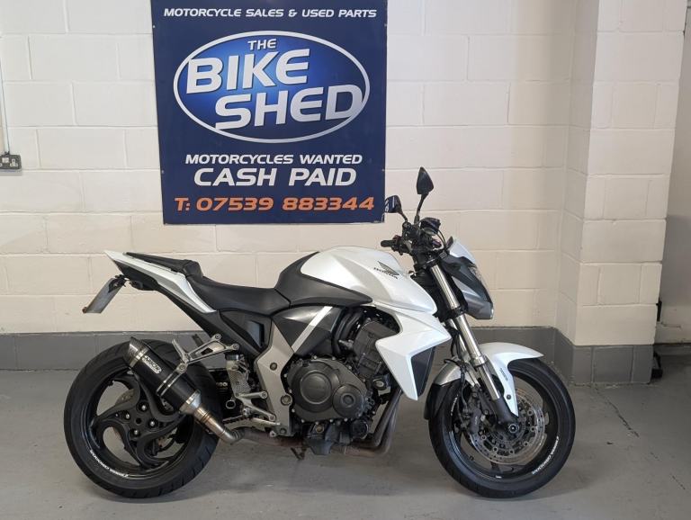 Honda CB cb1000r 2010  5 owners  years Mot 26  Recent chain and sprockets 