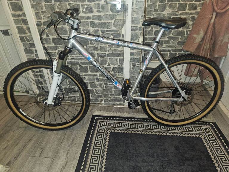 Orange Evo 2 Strange mountain bike