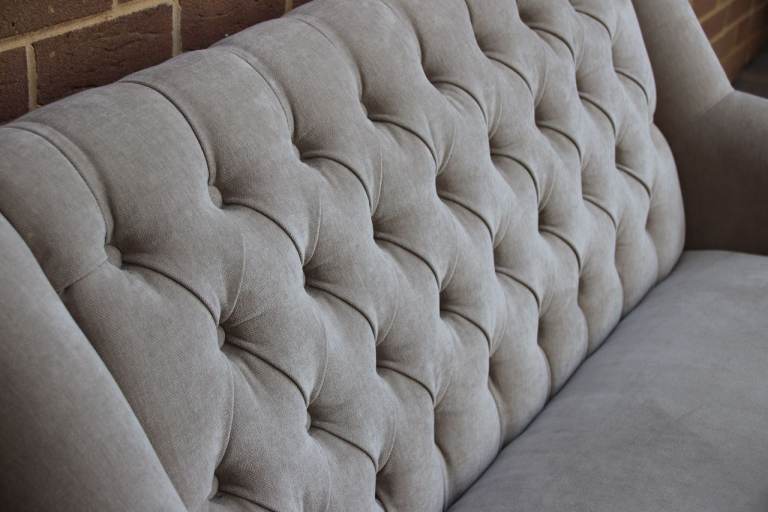 Laura Ashley Ropsley Sofa (UK Delivery)