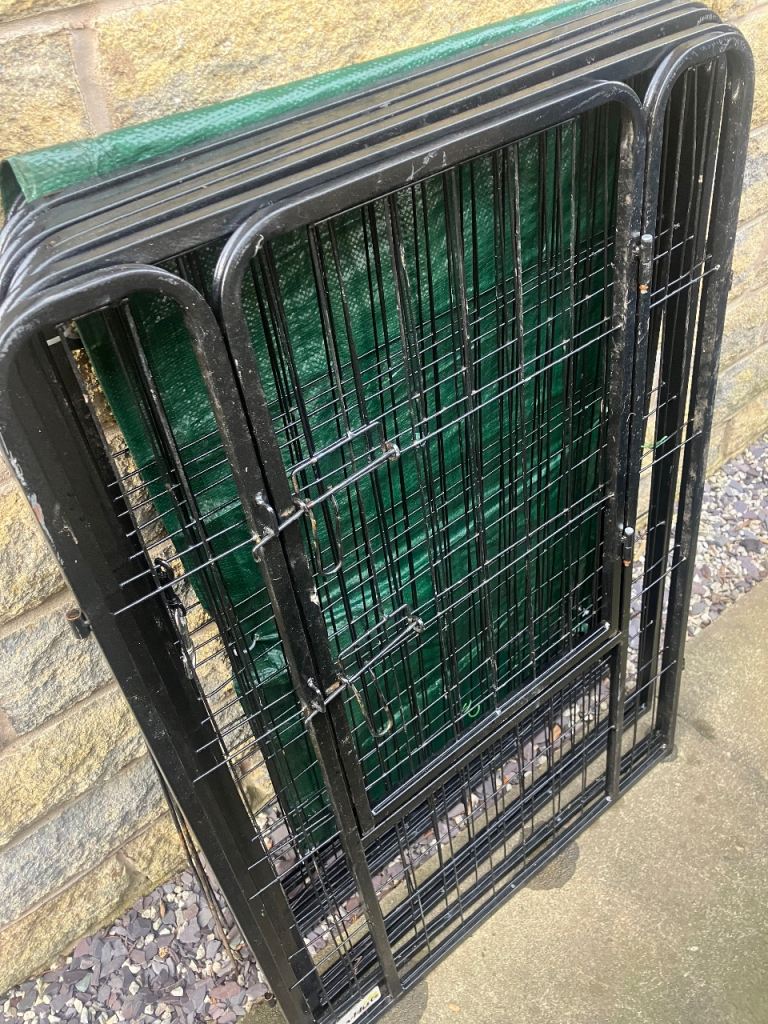 Heavy duty pet pen