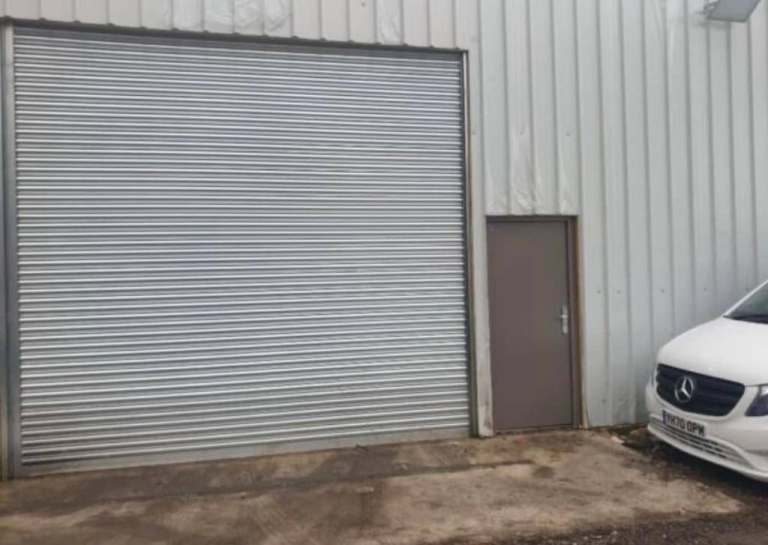 WAREHOUSE / WORKSHOP IN SWANSCOMBE DARTFORD DA10OPP