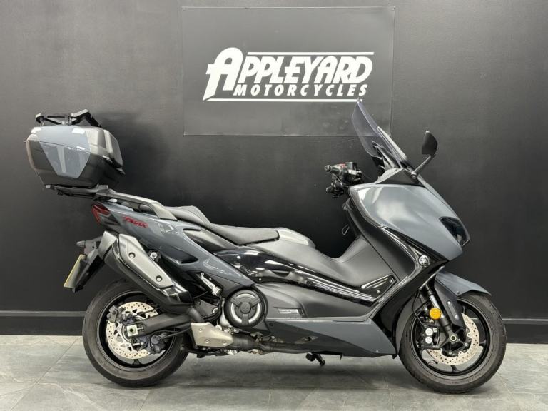 YAMAHA TMAX 560 TECH MAX