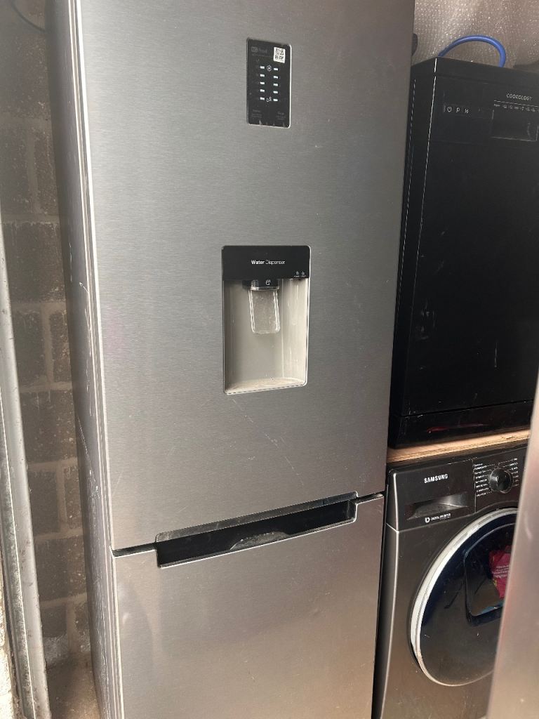 Samsung fridge freezer