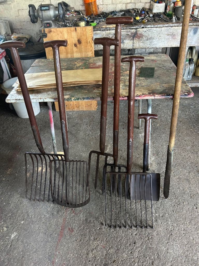Selection of potato Forks and Shovels – Good Condition