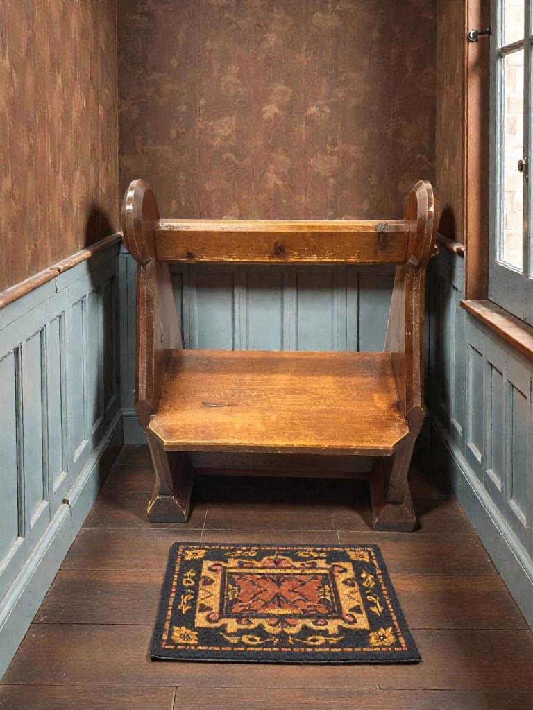 Beautiful Antique Church Pew Bench Vintage Retro Boot room Seat, Hall Chair