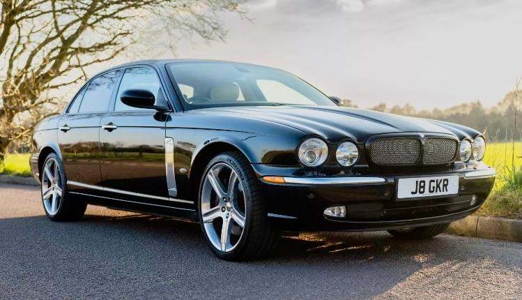 2007 Jaguar XJ 4.2 V8 XJR Portfolio Supercharged 4dr Auto SALOON PETROL Automatic