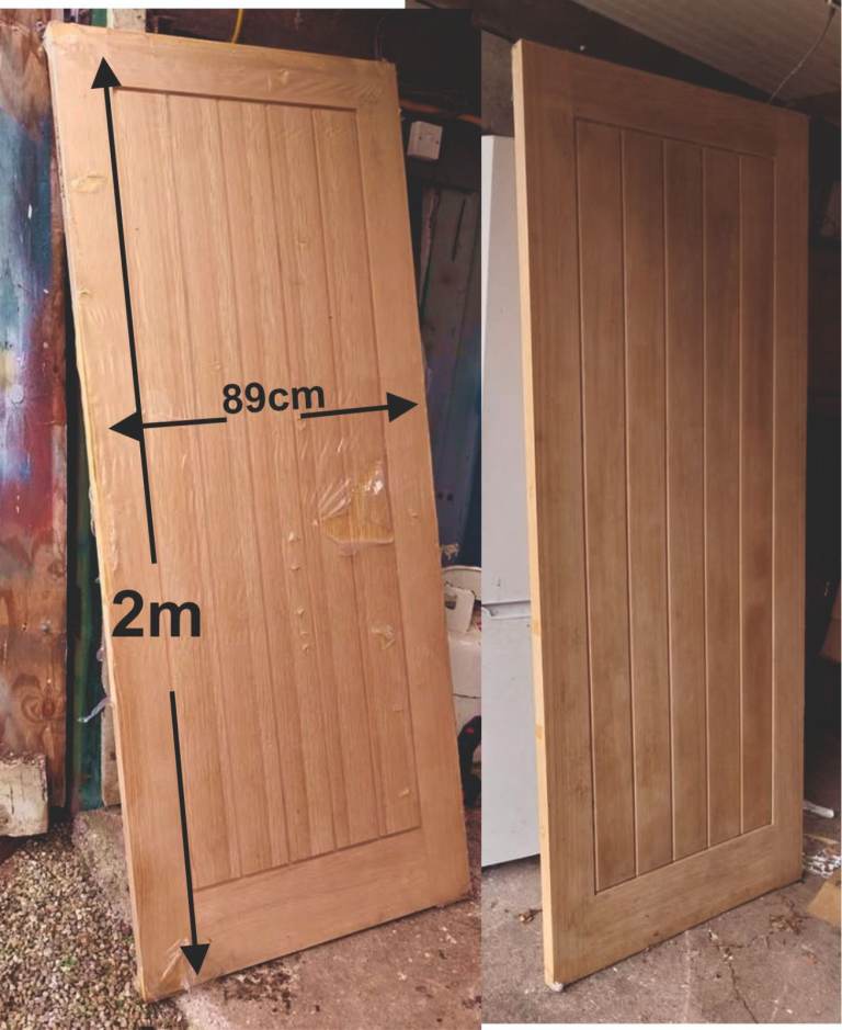 TWO NEW OAK DORDOGNE DOORS