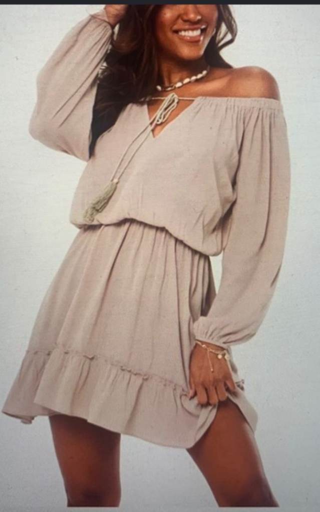 This is a Missguided white Bardot tassel dress. Size 8
