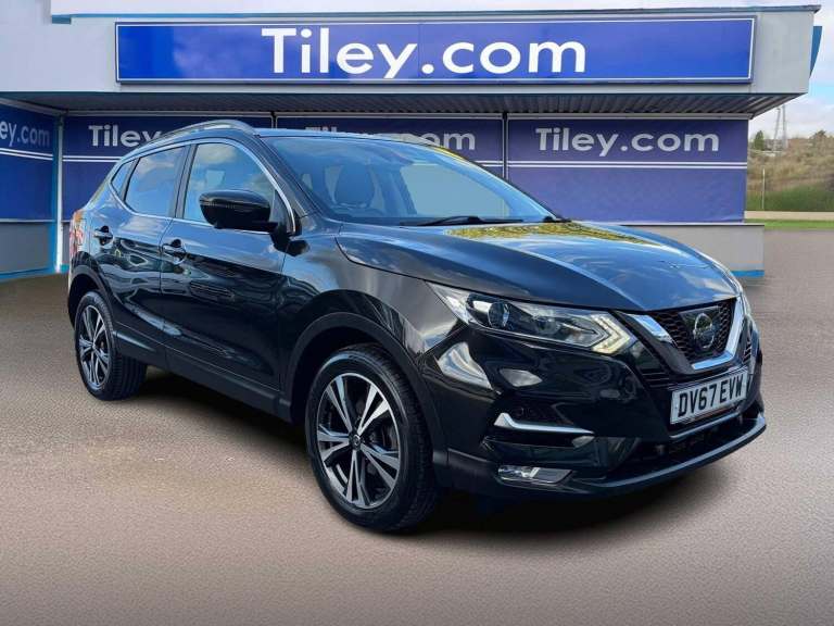 2017 Nissan Qashqai 1.6 dCi N-Connecta XTRON Euro 6 (s/s) 5dr HATCHBACK Diesel Automatic